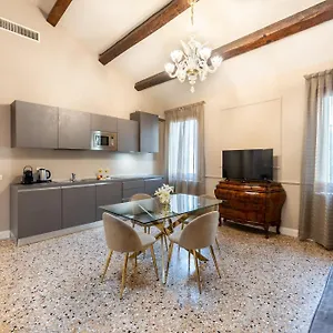 san-vio-palace-luxury-apartments.hotelinveneto.com/
